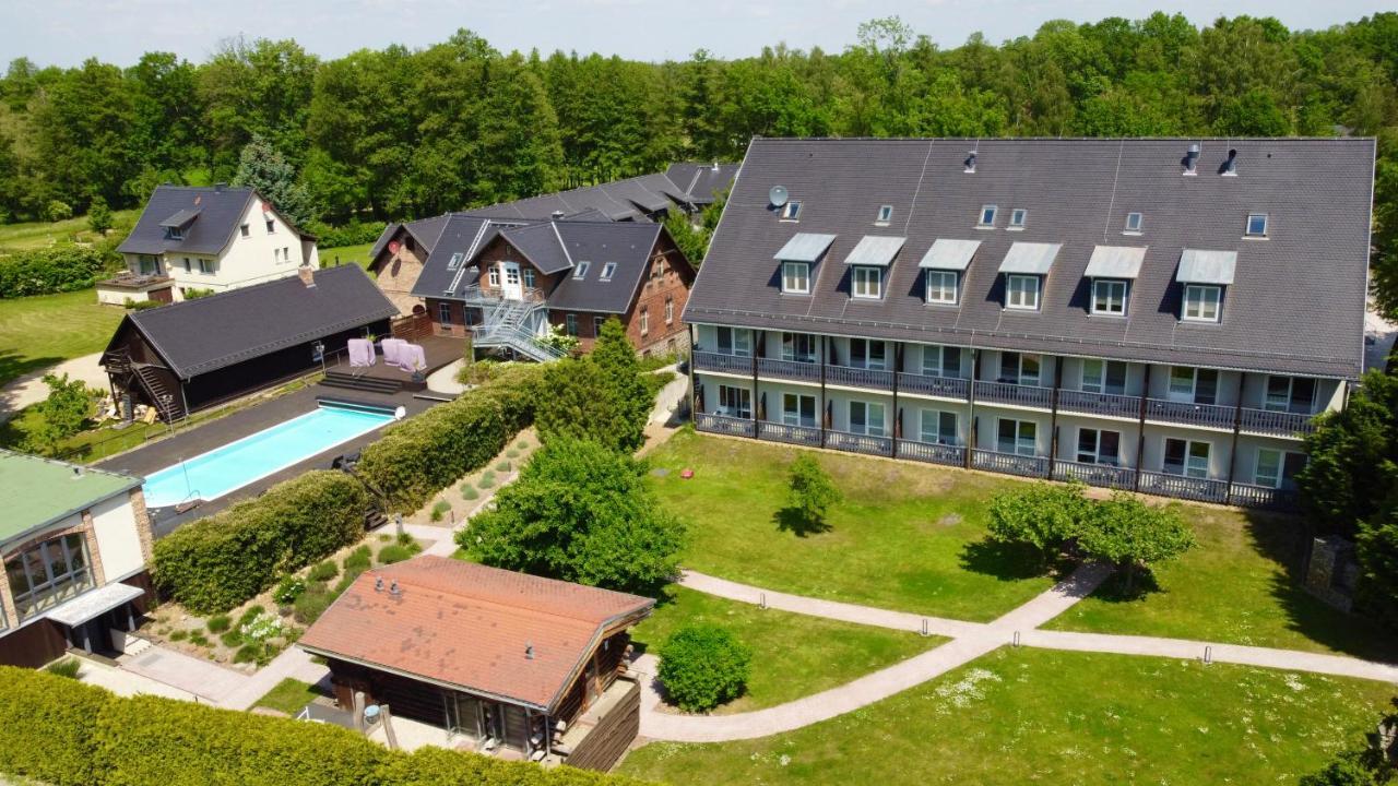 Landhotel Burg Im Spreewald - Resort & Spa Exteriör bild