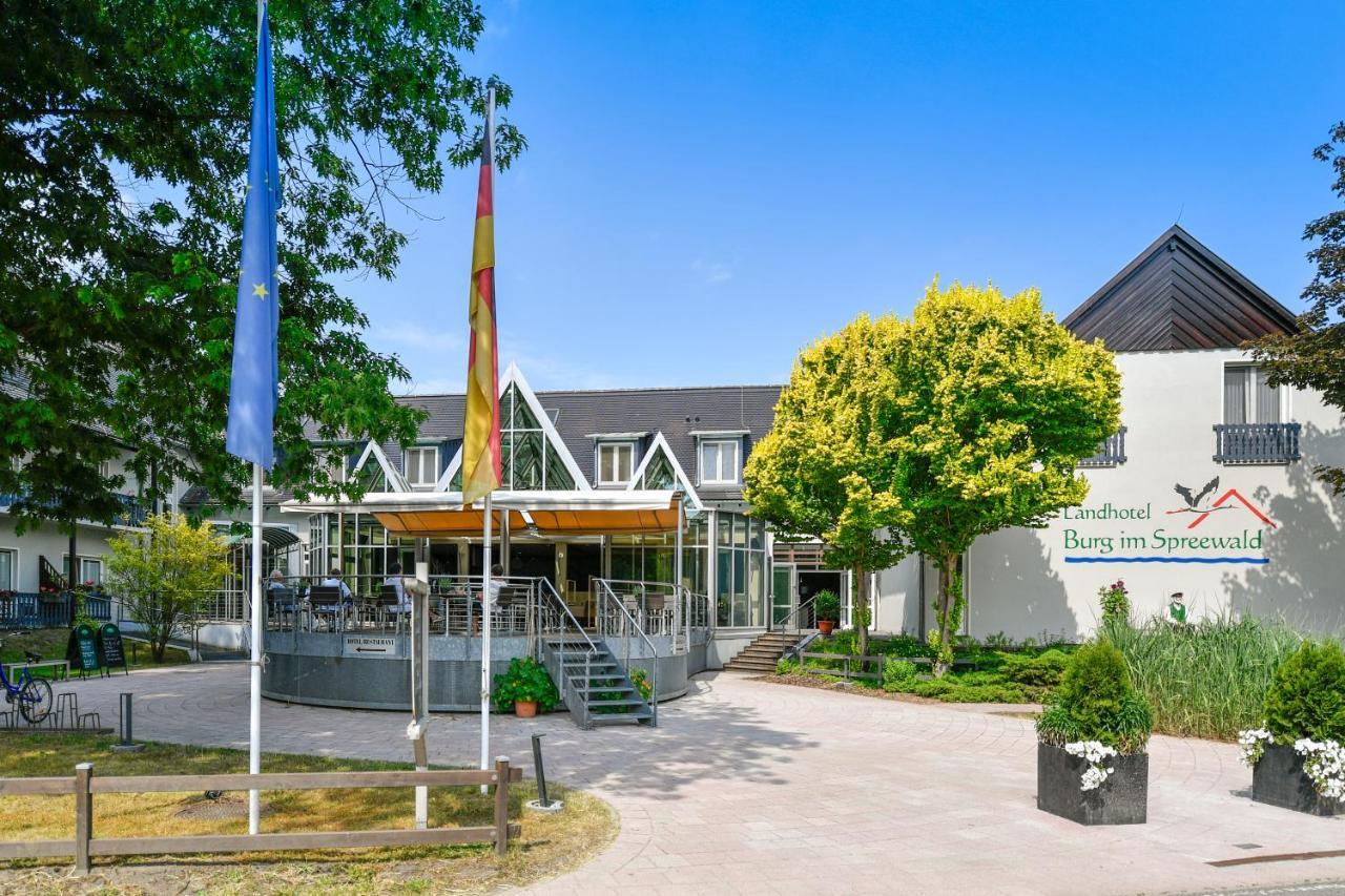 Landhotel Burg Im Spreewald - Resort & Spa Exteriör bild