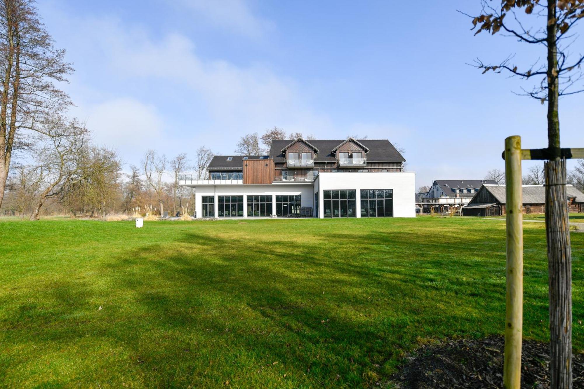 Landhotel Burg Im Spreewald - Resort & Spa Exteriör bild
